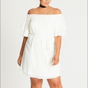 NWT City Chic Ivory off the shoulder tunic